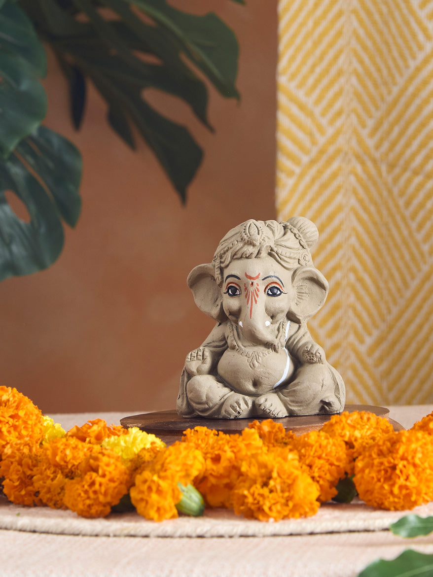 Sumukha: One with a Beautiful and Auspicious Face | Plantable Clay Ganesha | 3.7 inches